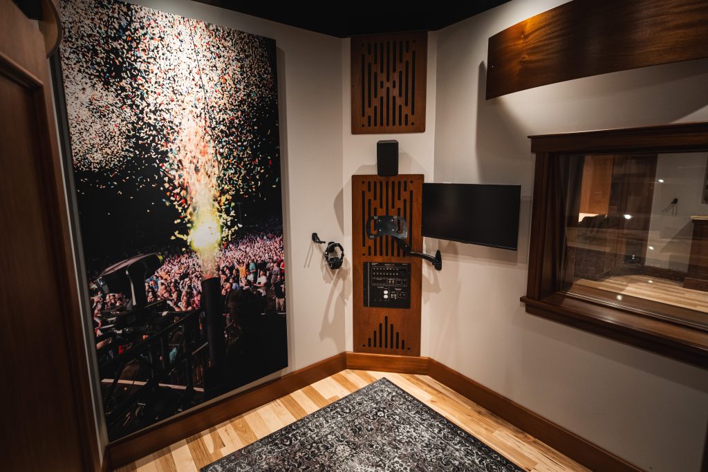 Music Recording Studio located near Greater Boston | Studio Lab