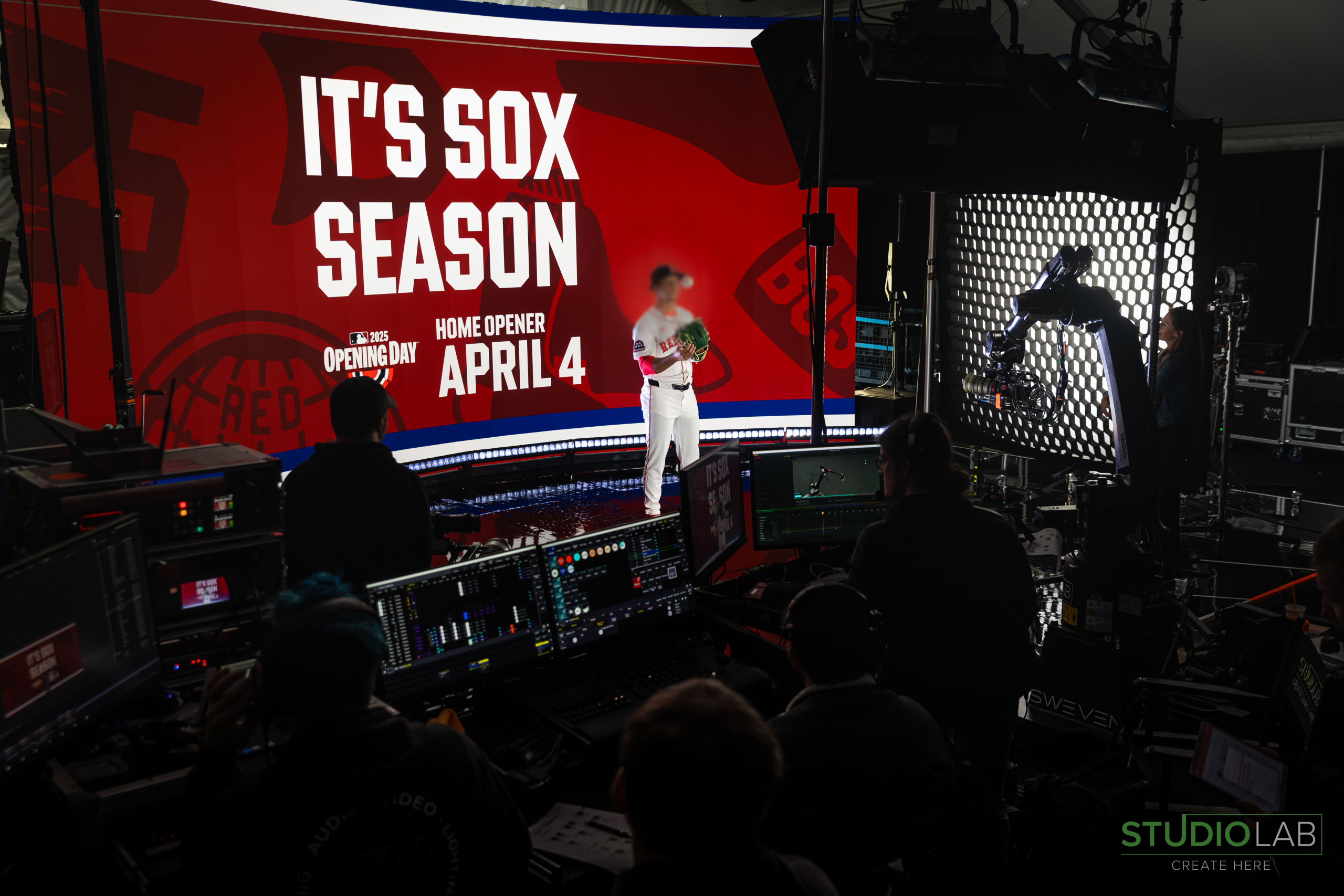 SL_SPO_NESN-RedSox-ConTENTDay25_TM-Blur-5